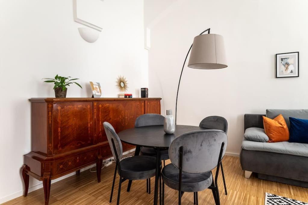 Pristine 1Br Steps From City By Hm 维也纳 外观 照片