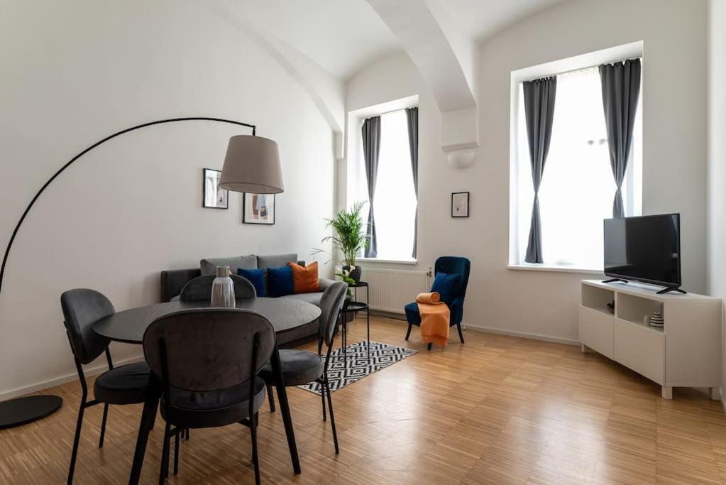 Pristine 1Br Steps From City By Hm 维也纳 外观 照片