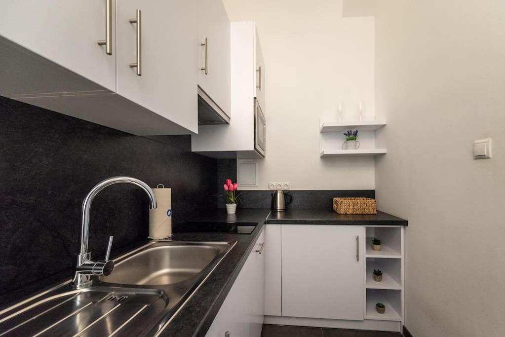 Pristine 1Br Steps From City By Hm 维也纳 外观 照片